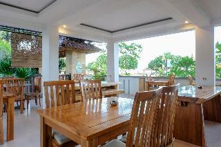 Family Beach Hotel