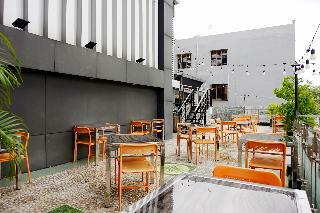 Megara Hotel