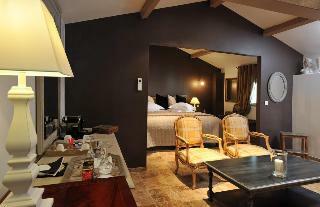 Dune Hotel