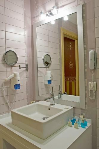 Narin Hotel