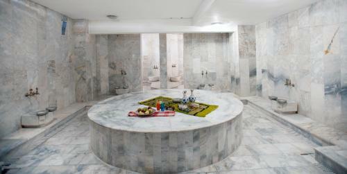Crystal Kaymakli Hotel & Spa