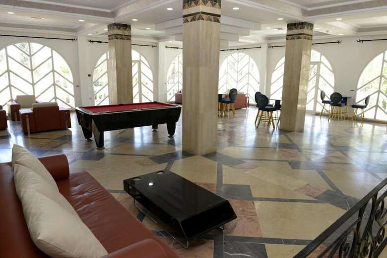 Hotel Daphne Miramar Club