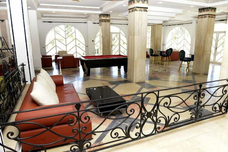 Hotel Daphne Miramar Club