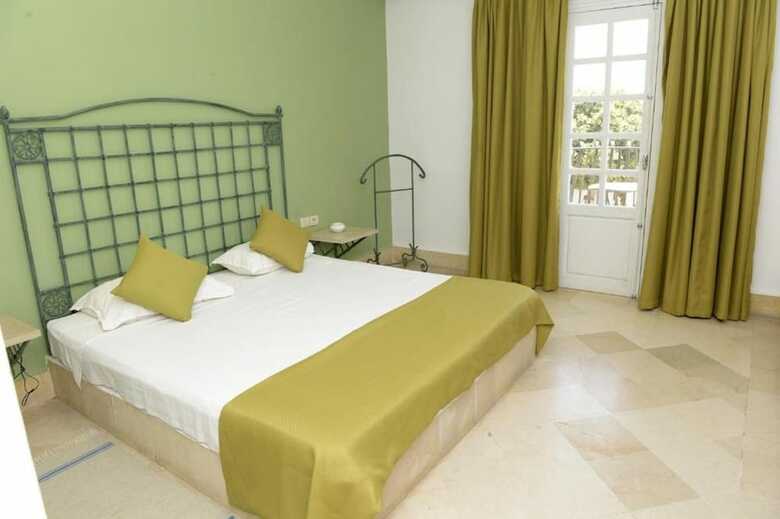 Hotel Daphne Miramar Club