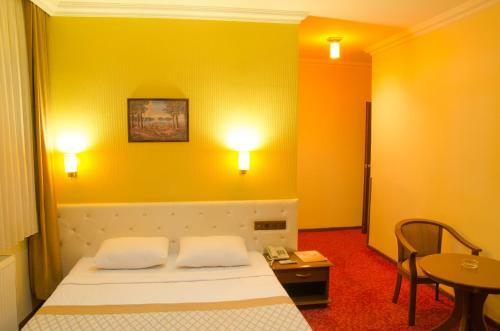 Kircuval Hotel