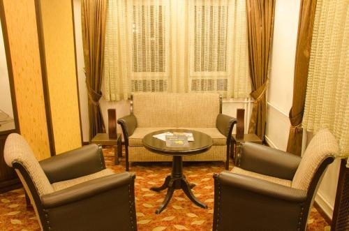 Kircuval Hotel