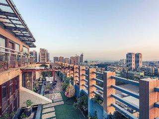 Hotel Mercure Xiamen Exhibition Centre