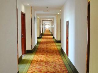 Greentree Inn Management Committee Express Hotel