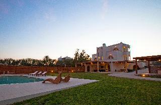 Antonoglou Beach Villas,kiotari