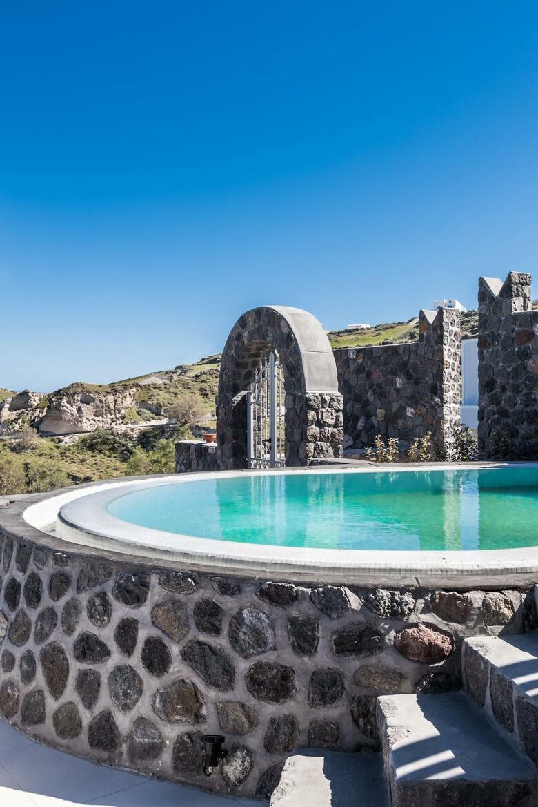 Hotel Elements Of Caldera Suites