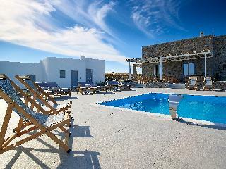 Hotel Lithos Luxury Rooms