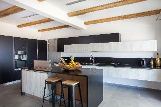 Myconian Platinum Villa