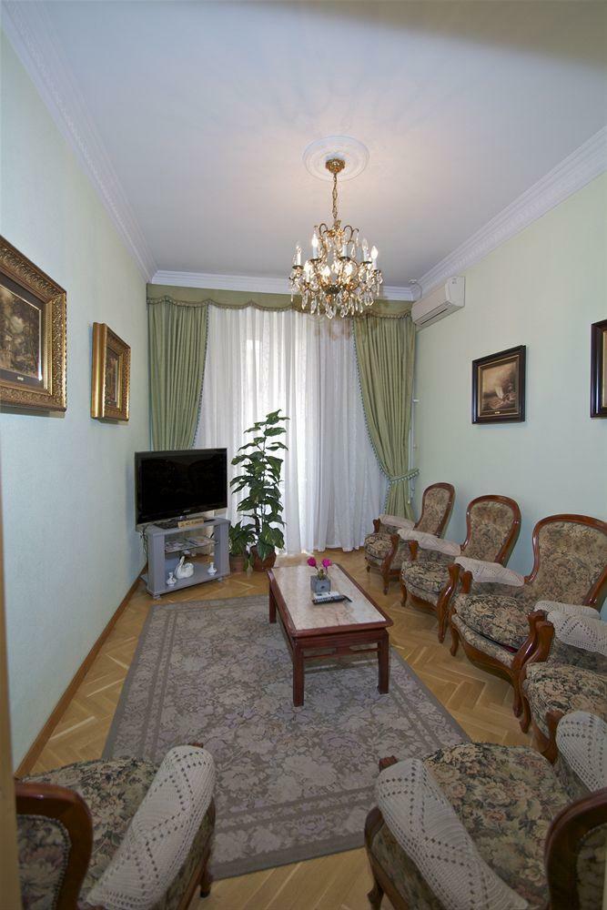 Hotel Hostal Greco
