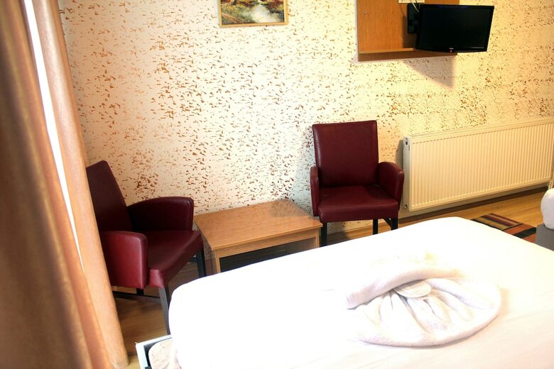 Bed & Breakfast Avcilar Dedem Hotel