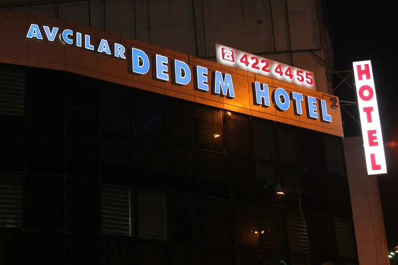 Bed & Breakfast Avcilar Dedem Hotel