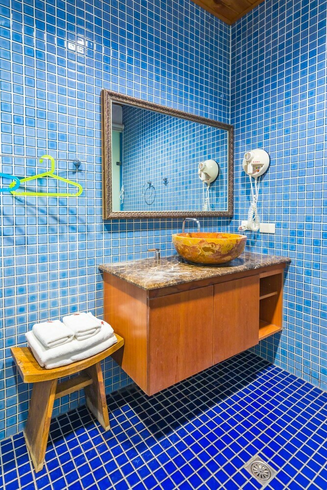 Bed & Breakfast Golden Ocean Azure Hotel