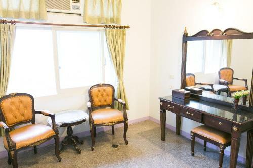 Jing Ai Hotel