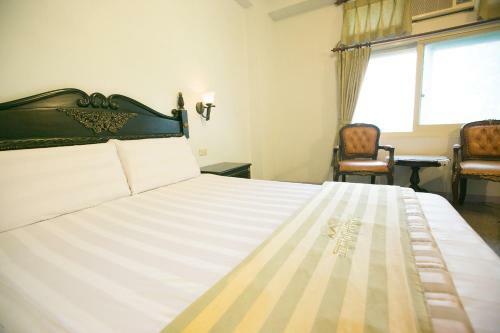 Jing Ai Hotel