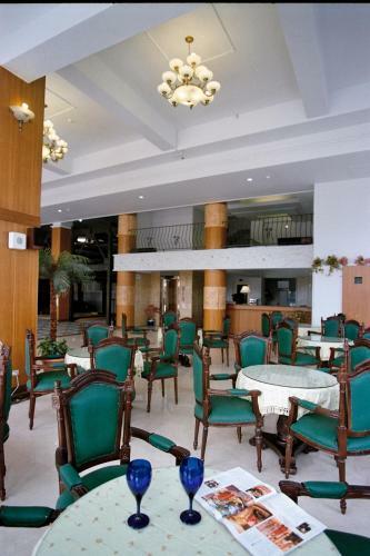 Jing Ai Hotel
