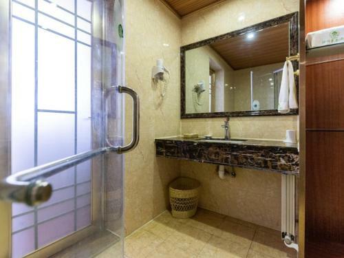 Hotel Greentree Inn Lanzhou Railway Station East Rd