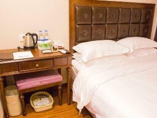 Greentree Inn Chongqing Xinming Street Express Hot