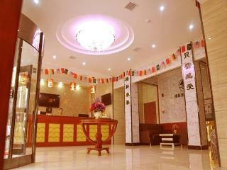Greentree Inn Guangxi Road Express Hotel