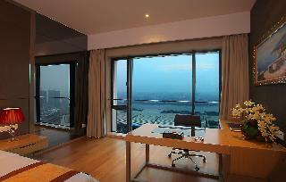 Heefun Aparthotel Poly World