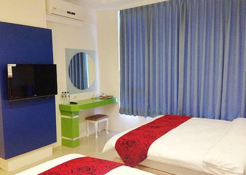 Sun Moon Lake Crystal B&B