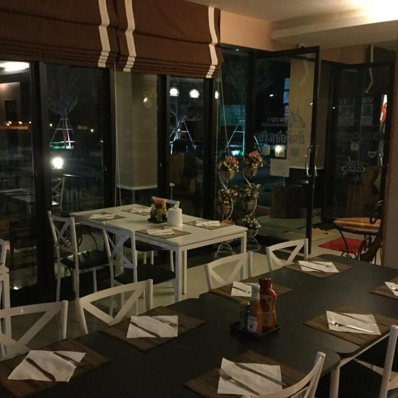 Hotel Saranya Riverhouse