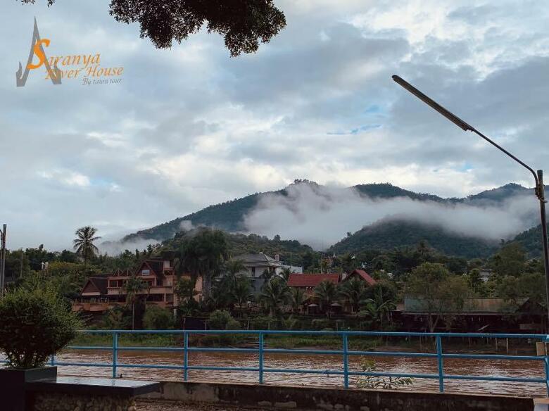 Hotel Saranya Riverhouse