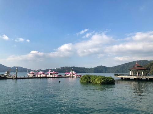 Hotel Crystal Inn Sun Moon Lake