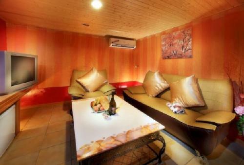 Sun Moon Lake Honeymoon Hotel