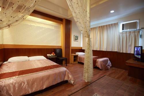 Sun Moon Lake Honeymoon Hotel