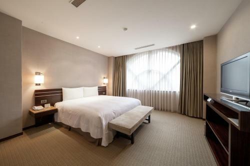 Sol Hotel