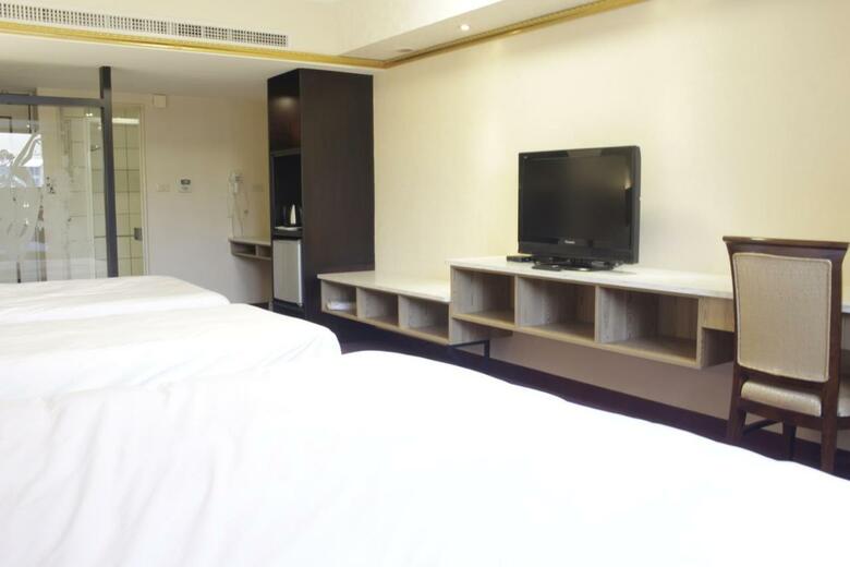 Golden Age Hotel