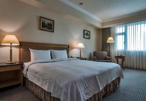 The Carlton Hotel - Chung Hwa