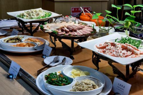 The Carlton Hotel - Chung Hwa