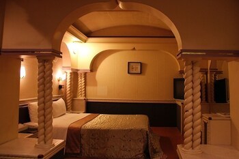 Persimmon Hotel