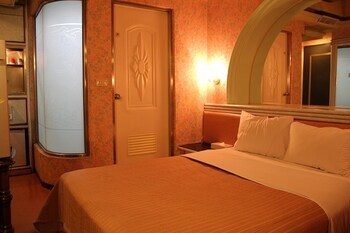 Persimmon Hotel