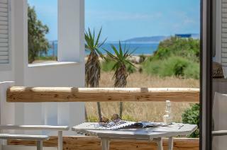 Hotel Glaronissi Beach