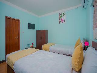 Hotel Golden Three