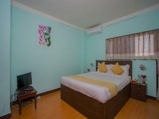 Hotel Golden Three