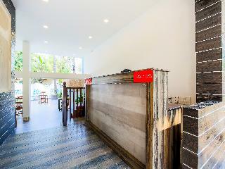 Hotel Oyo 776 Royal Heritage