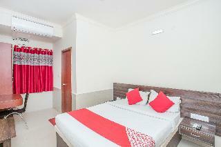 Hotel Oyo 9251 Grand Krishna