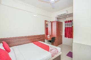 Hotel Oyo 9251 Grand Krishna