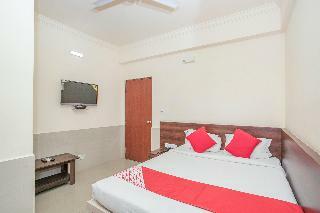 Hotel Oyo 9251 Grand Krishna