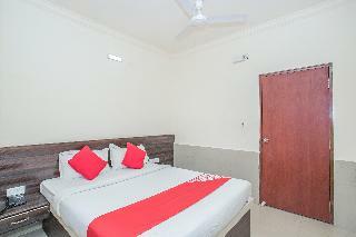 Hotel Oyo 9251 Grand Krishna