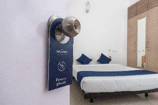 Hotel Silverkey Executive Stays 26881 Srm University