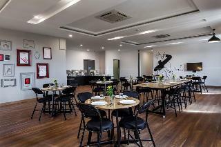 Hotel Chander Nagar Janakpuri