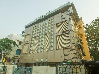 Oyo 18748 Hotel Metro Palace
